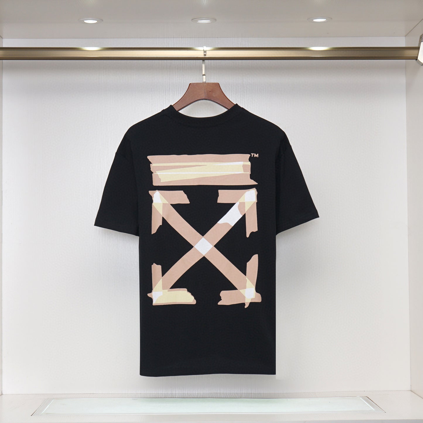 Camiseta Off-White Black and Brown - Hype Franco Store