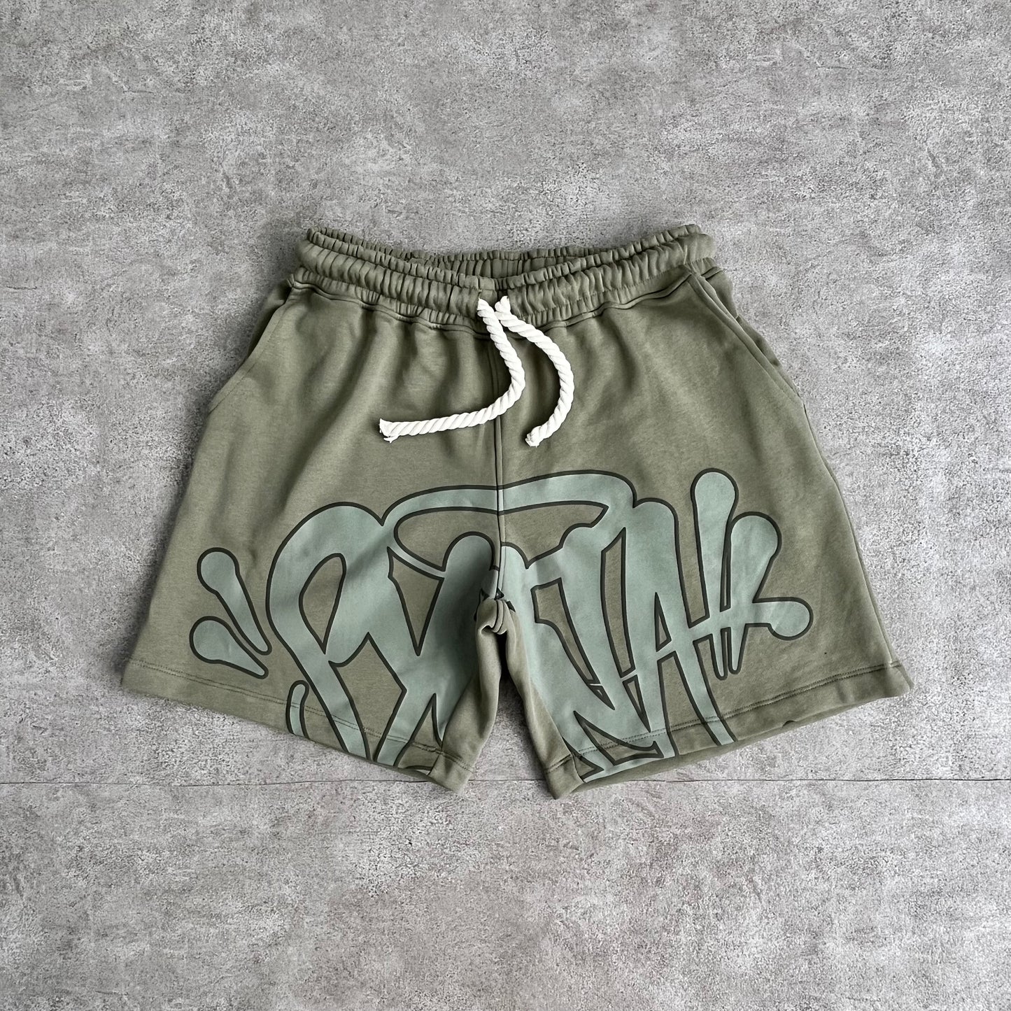 Conjunto Shorts Moletom Syna World Verde