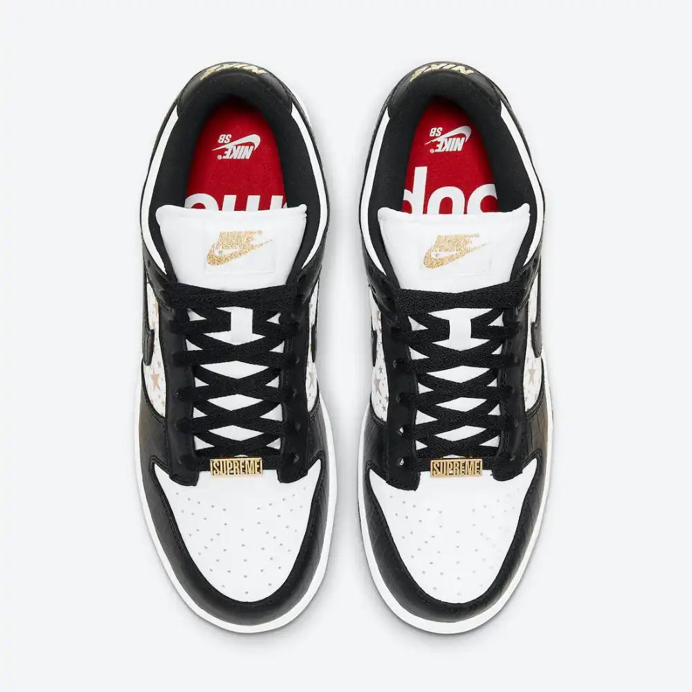 Nike Dunk Low Supreme Estrellas Negro