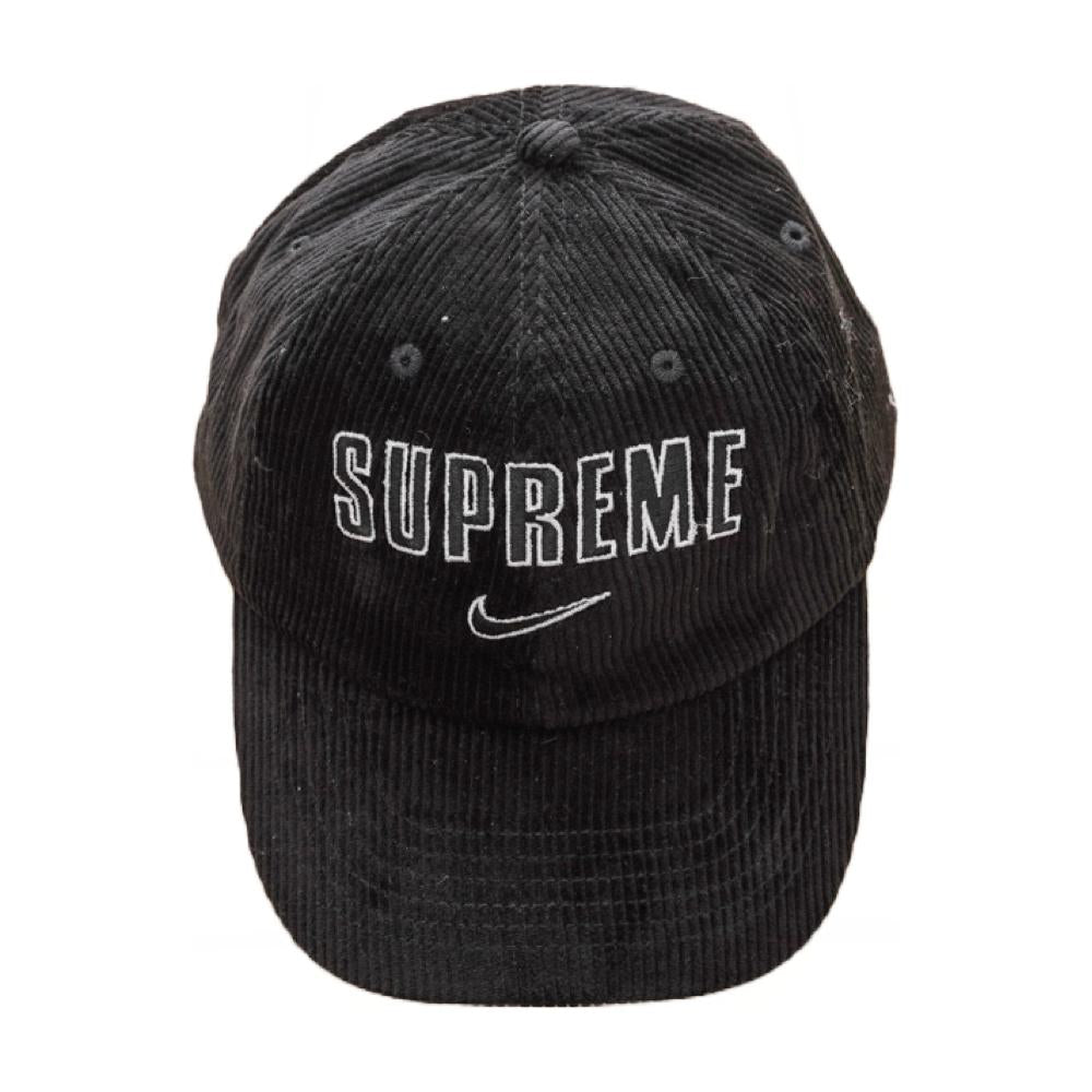 Gorra Nike Supreme negra