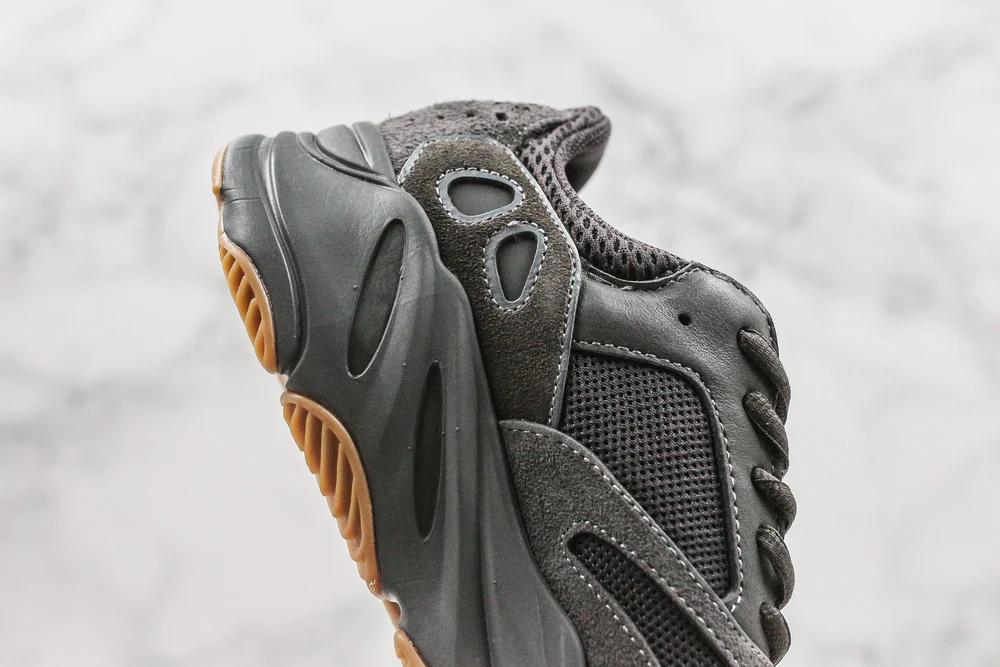 Adidas Yeezy Boost 700 Utility Black - Hype Franco Store