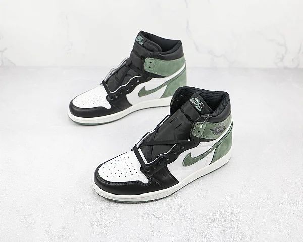 Air Jordan 1 Retro High Clay Green