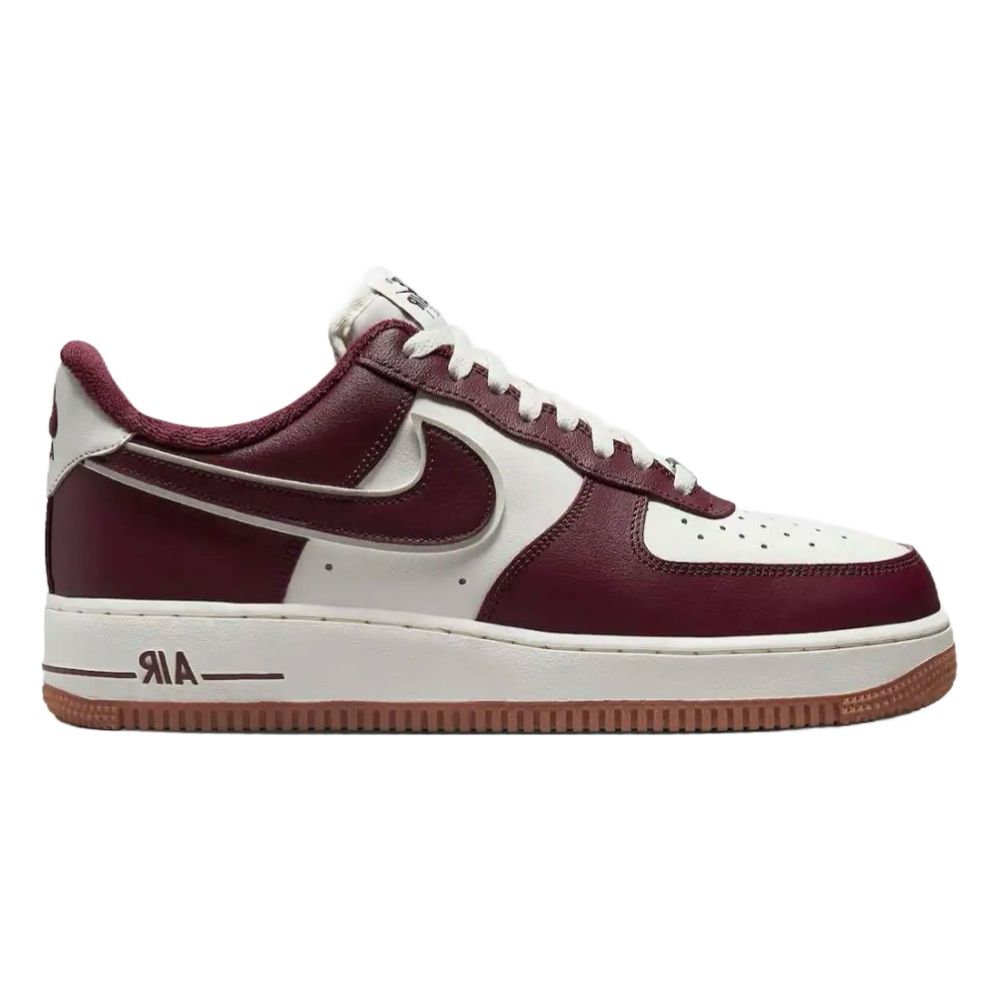 Nike Air Force 1 Low College Pack Midnight Brown