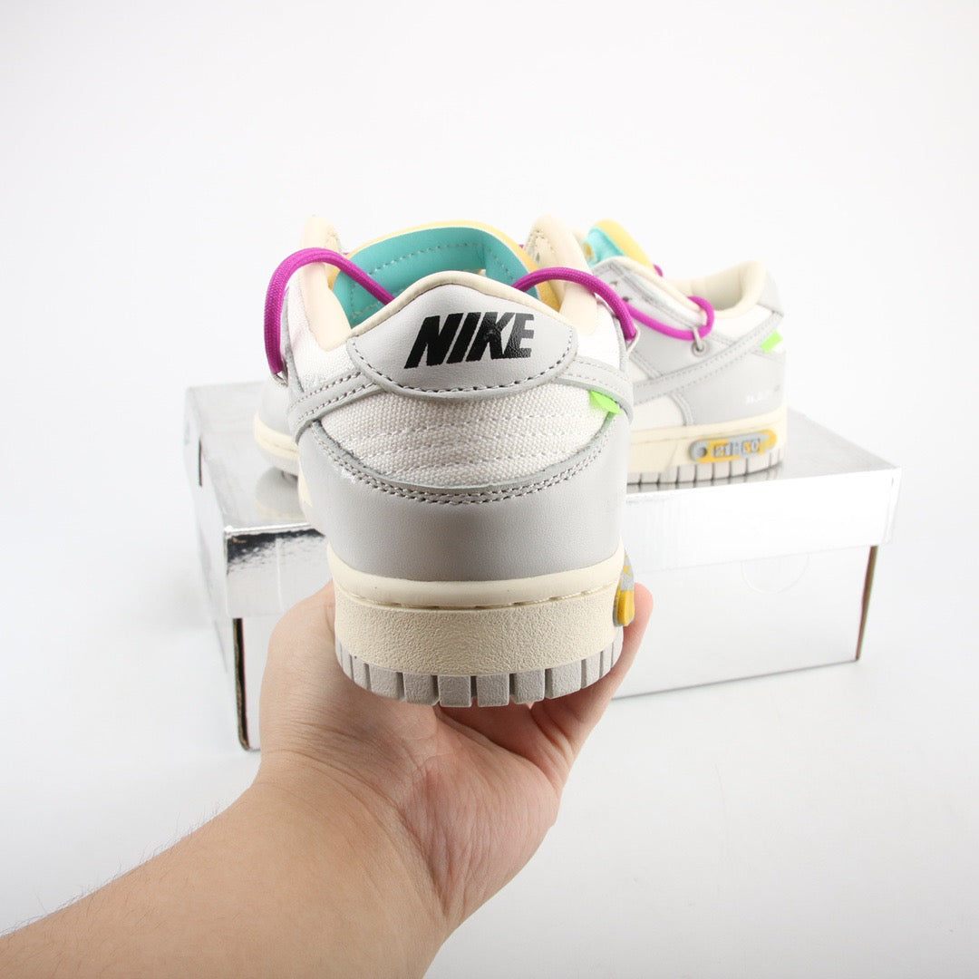 Nike Dunk Low x Off-White Lot 21:50