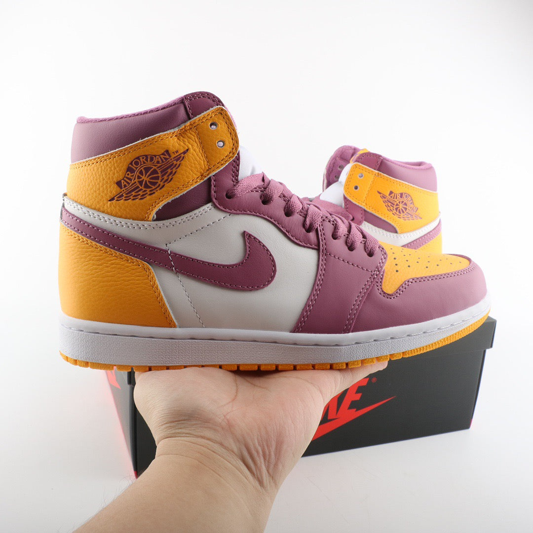 Air Jordan 1 Retro Alta Hermandad