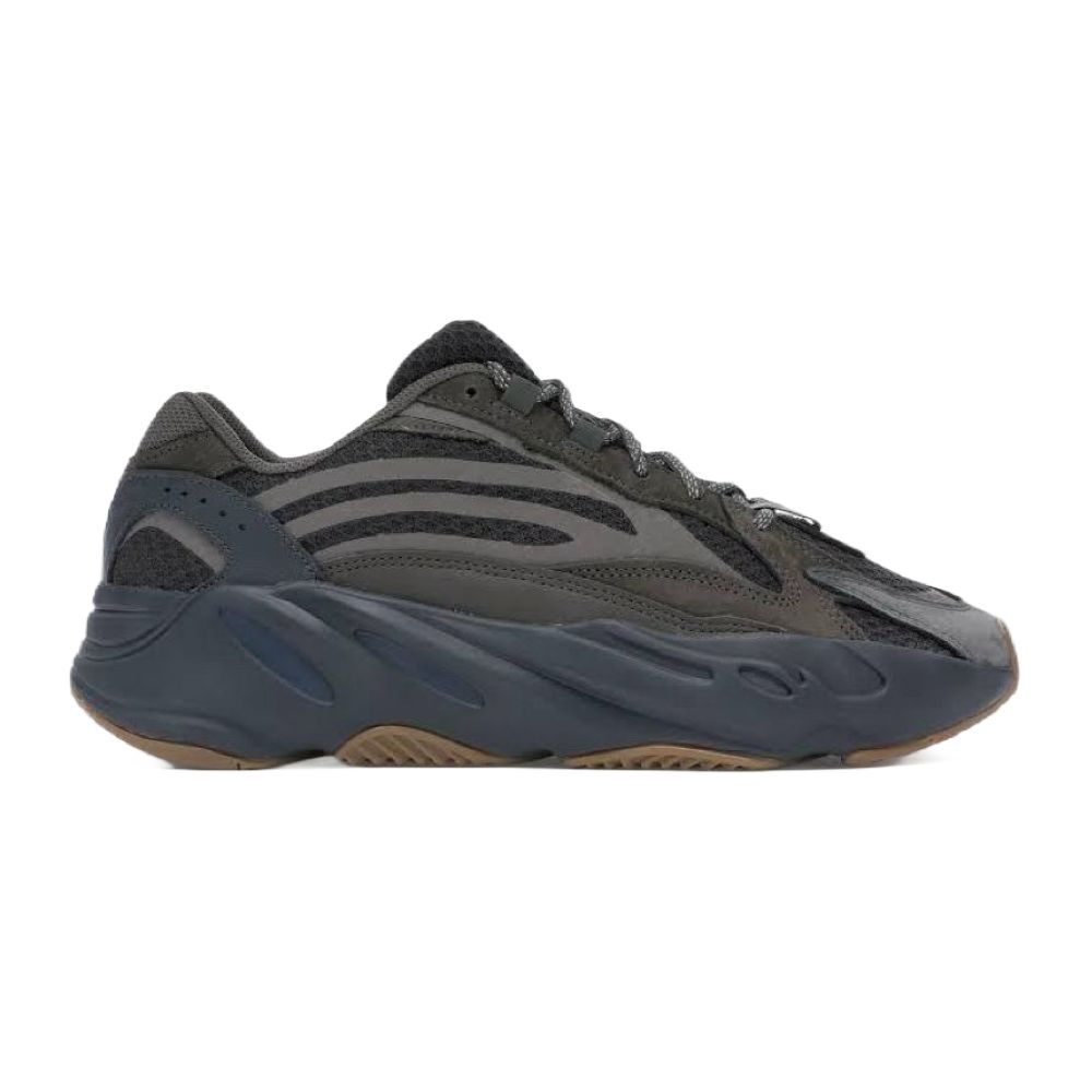 Adidas Yeezy Boost 700 Utility Black - Hype Franco Store