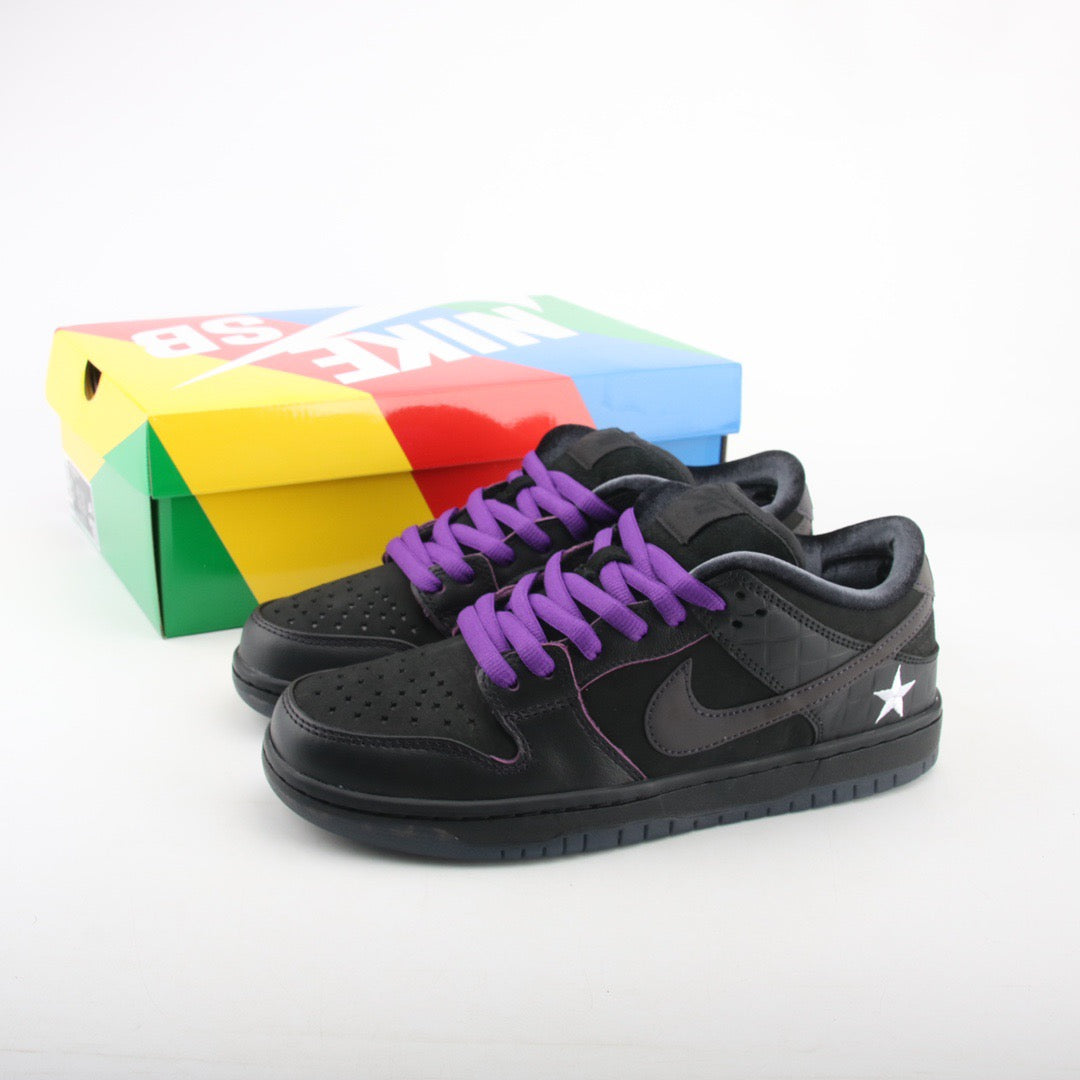 Familia Nike Dunk Low x First Avenue