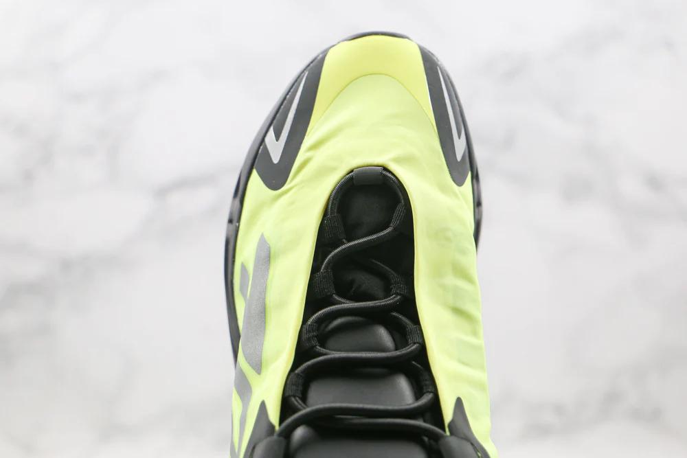 Adidas Yeezy Boost 700 MNVN Phosphor - Hype Franco Store