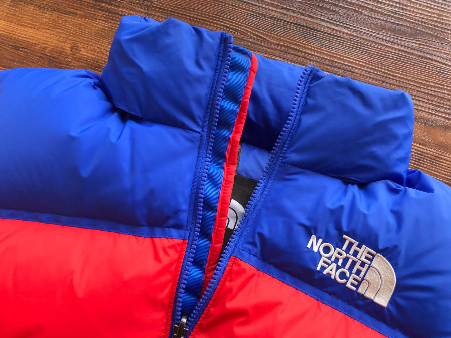 Jaqueta The North Face 1996 Retro Nuptse Red/Blue