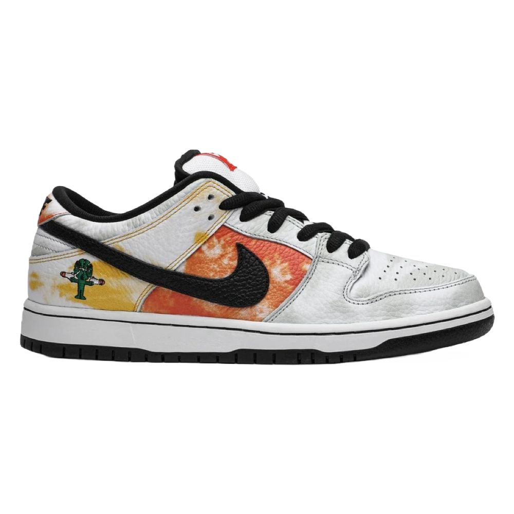 Nike Dunk Low Pro Roswell Raygun Blanco