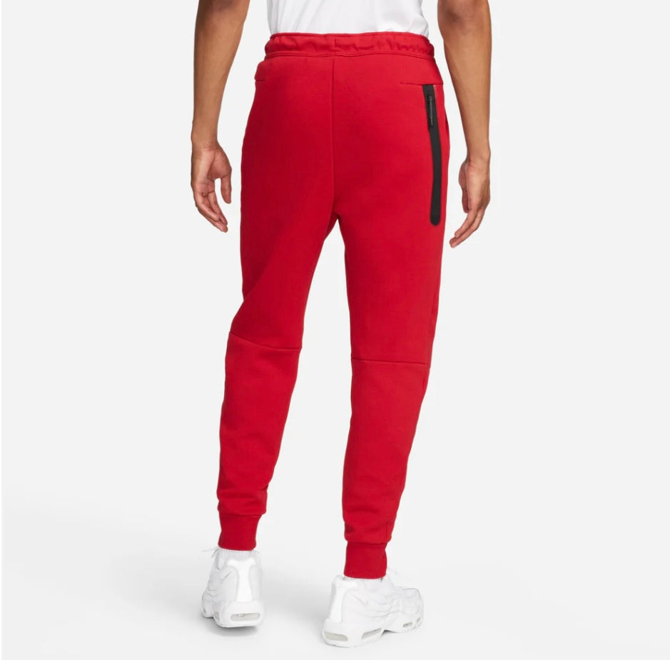 Conjunto Nike Tech Fleece Vermelho