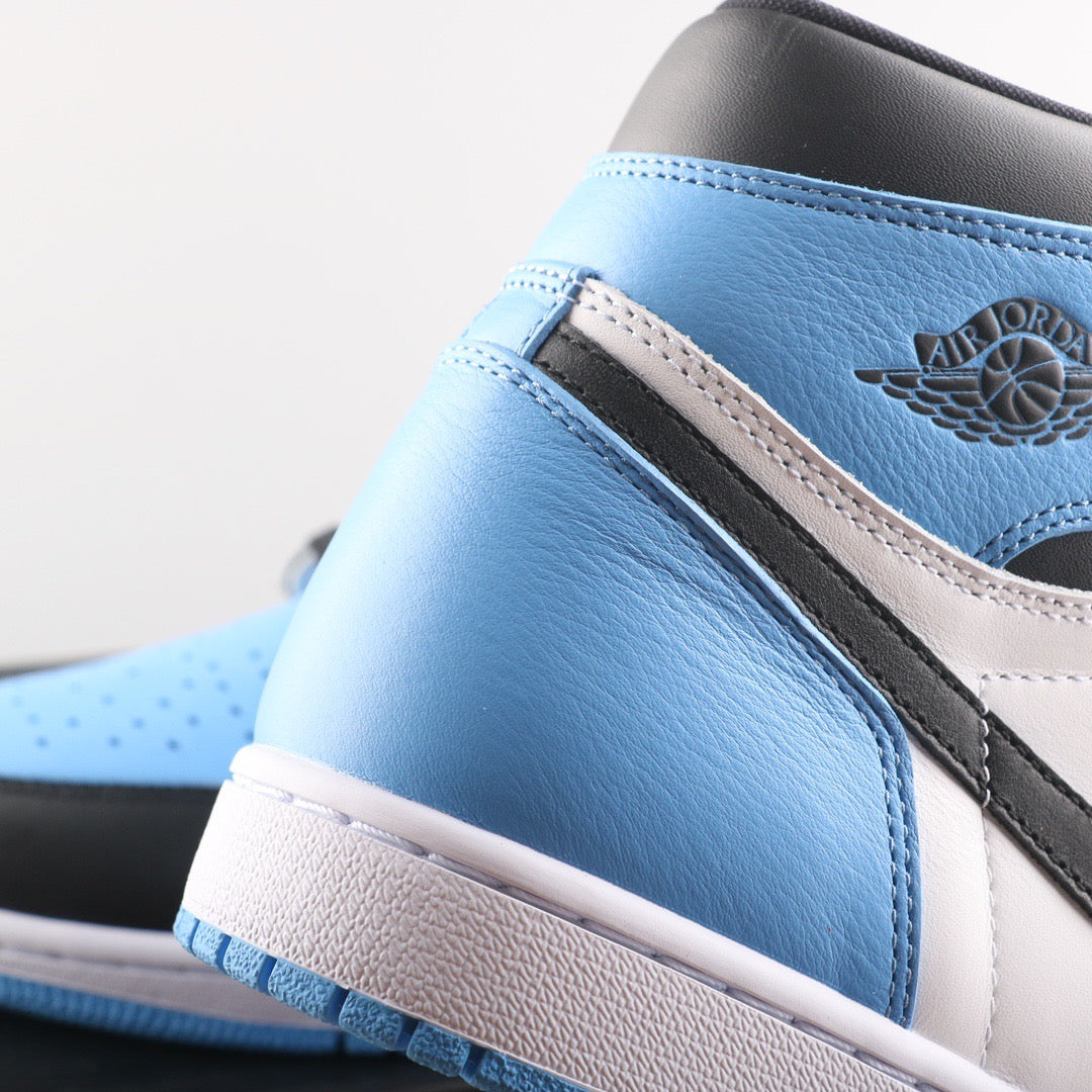 Air Jordan 1 Retro High OG Universidad Azul