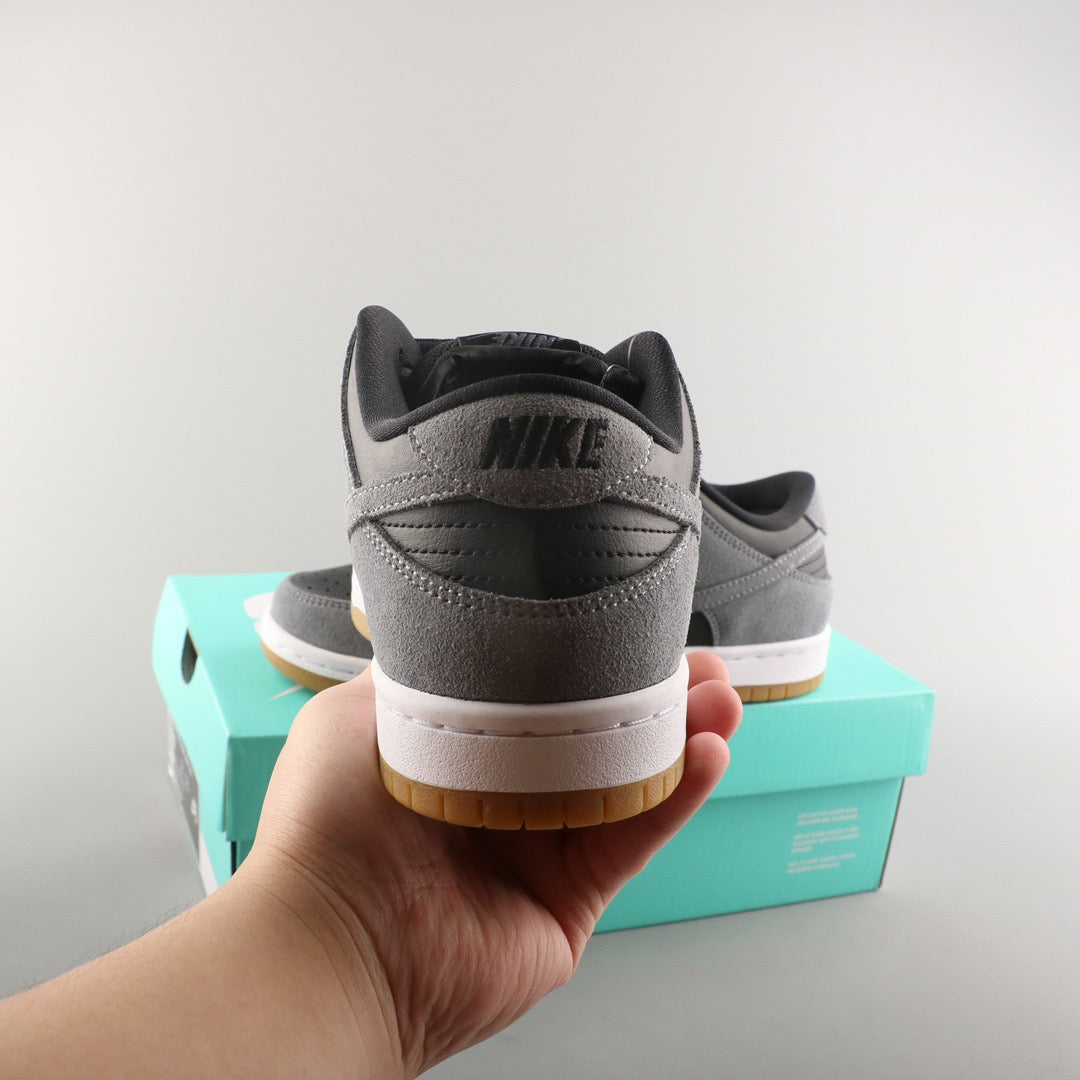 Nike Dunk Low Pro Gris Oscuro