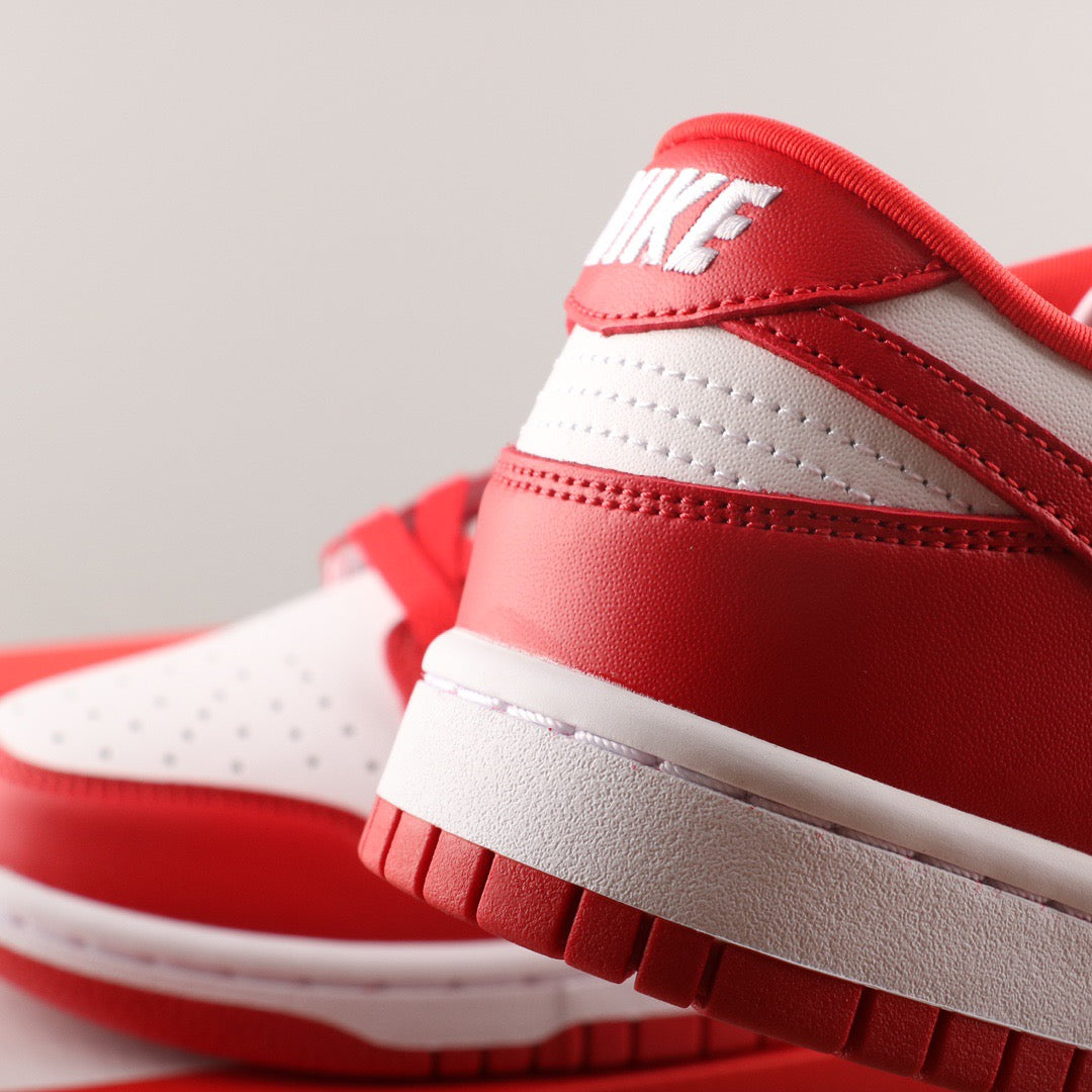 Nike Dunk Low Universidad Rojo