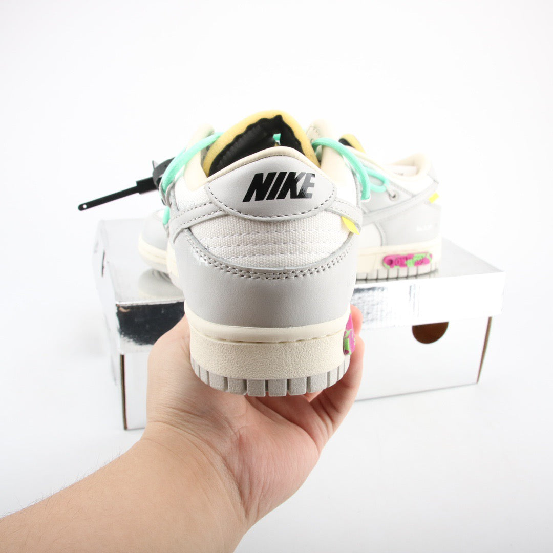 Nike Dunk Low x Off-White Lot 4:50