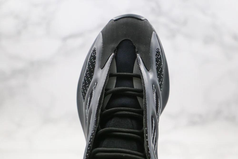 Adidas Yeezy Boost 700 V3 Alvah - Hype Franco Store