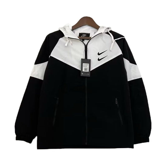 Casaco Nike Black White Double Swoosh - Hype Franco Store