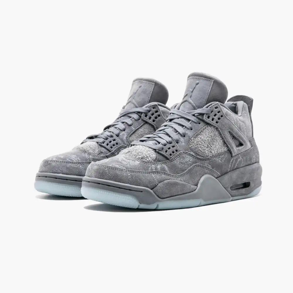 Air Jordan 4 Retro Kaws