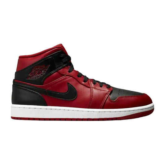 Air Jordan 1 Retro Mid Reverse Bred