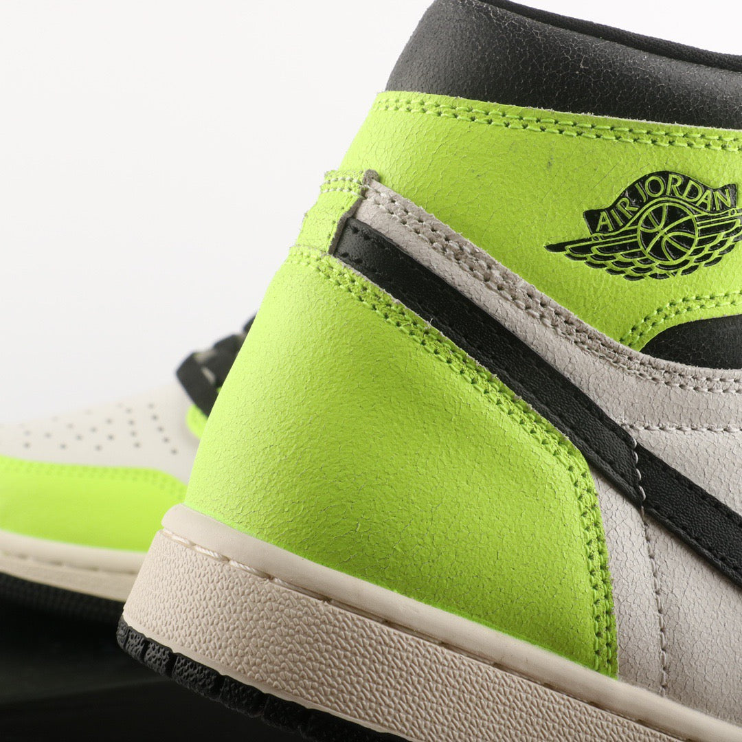 Air Jordan 1 Retro High Visionaire Volt